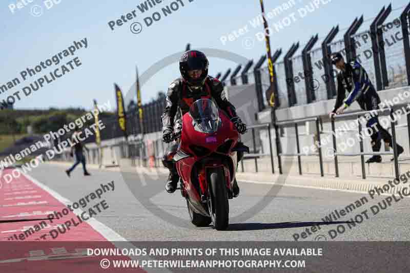 motorbikes;no limits;peter wileman photography;portimao;portugal;trackday digital images